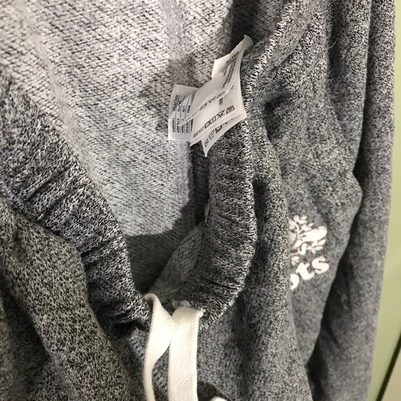 COPY - Roots Grey Sweatpants - Picture 4 of 4